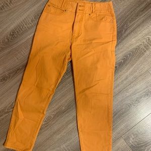 ⭐️URBAN OUTFITTERS HIGH WASTED ORANGE JEANS
